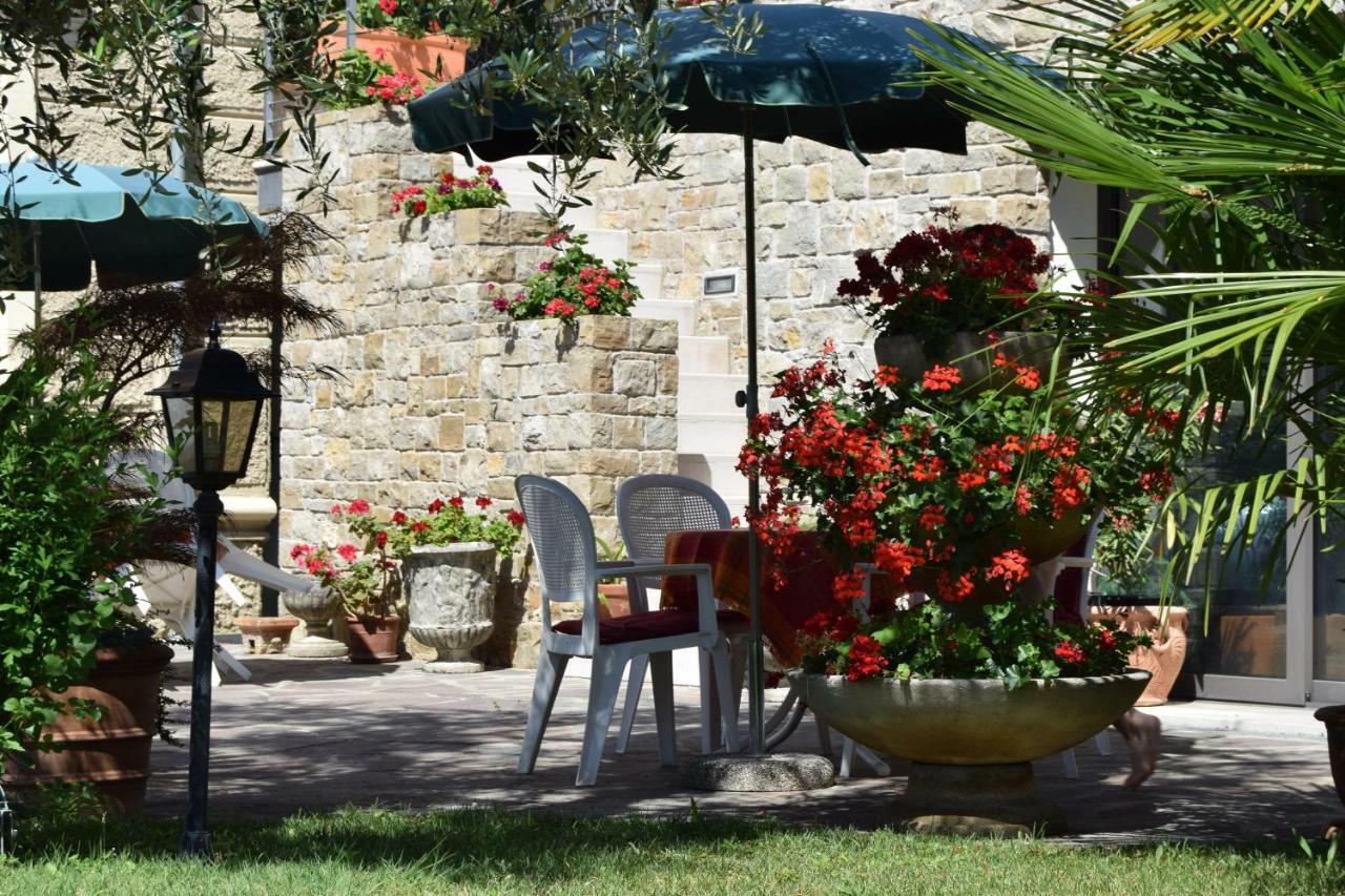 Villa Torre - Atmosfera Romantica Brenzone sul Garda Exterior foto