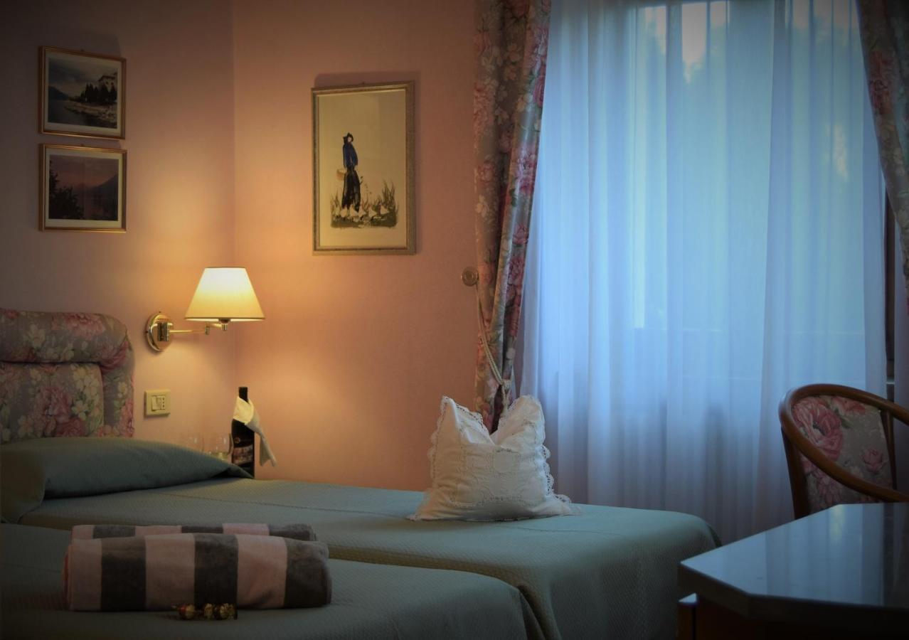 Villa Torre - Atmosfera Romantica Brenzone sul Garda Exterior foto